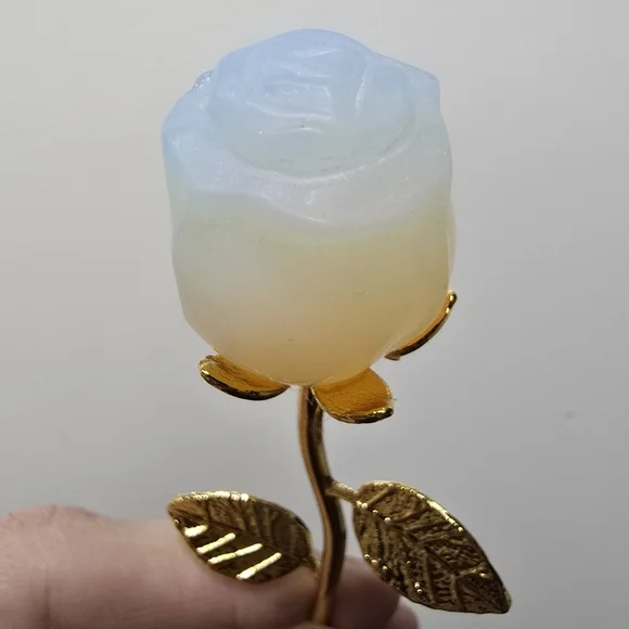 Opalite Crystal Rose - Picture 8 of 11